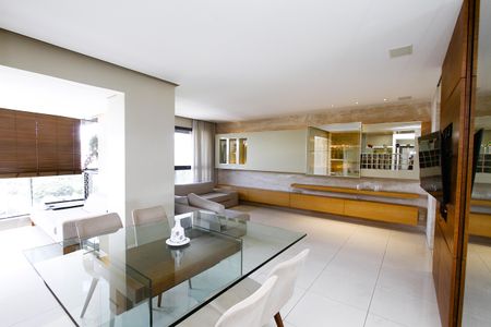 Sala de apartamento à venda com 4 quartos, 152m² em Belvedere, Belo Horizonte