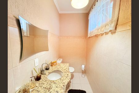 Casa de condomínio à venda com 500m², 5 quartos e 5 vagasLavabo