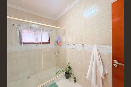 Casa de condomínio à venda com 500m², 5 quartos e 5 vagasBanheiro Social