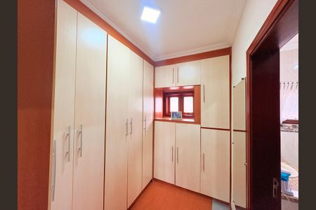 Casa de condomínio à venda com 500m², 5 quartos e 5 vagasSuíte Master