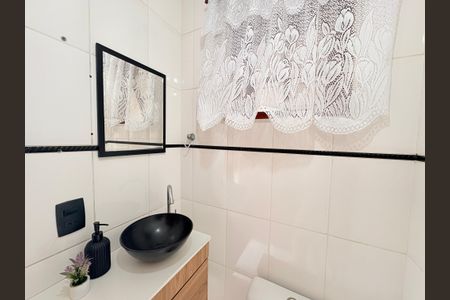 Casa de condomínio à venda com 500m², 5 quartos e 5 vagasBanheiro Área externa 