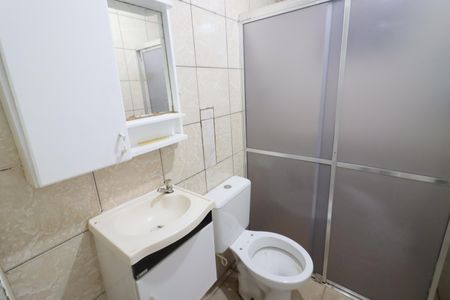 Banheiro de casa para alugar com 1 quarto, 86m² em Veloso, Osasco
