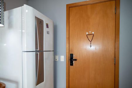 Casa de condomínio à venda com 37m², 1 quarto e 1 vaga Casa de condomínio à venda com 37m², 1 quarto e 1 vagaSala