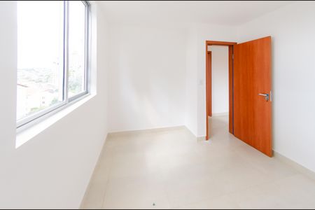 Apartamento para alugar com 72m², 3 quartos e 2 vagasQuarto 2