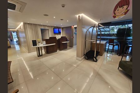 Apartamento à venda com 57m², 2 quartos e 2 vagasHall de entrada