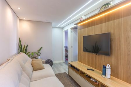 Apartamento para alugar com 45m², 2 quartos e 1 vagaSala 