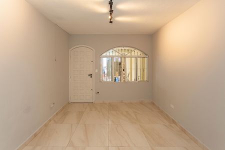 Casa à venda com 120m², 2 quartos e 1 vagaSala