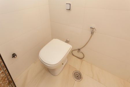 Casa à venda com 120m², 2 quartos e 1 vagaBanheiro