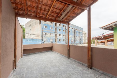 Varanda de casa à venda com 2 quartos, 120m² em Vila Baby, São Paulo