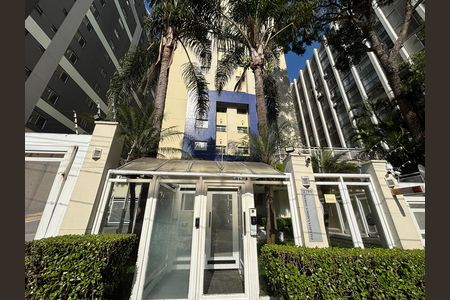 Apartamento à venda com 44m², 1 quarto e 1 vagaFachada