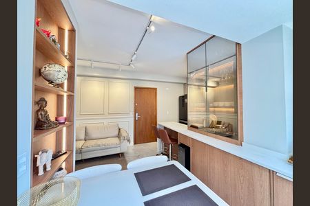 Apartamento à venda com 44m², 1 quarto e 1 vagaSala