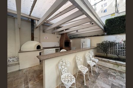Apartamento à venda com 44m², 1 quarto e 1 vagaChurrasqueira