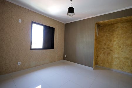 Apartamento à venda com 135m², 4 quartos e 2 vagasQuarto Suíte