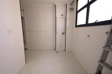 Apartamento à venda com 135m², 4 quartos e 2 vagasÁrea de Serviço
