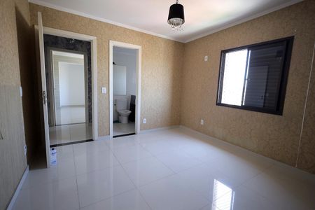 Apartamento à venda com 135m², 4 quartos e 2 vagasQuarto Suíte