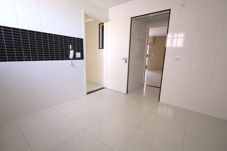 Apartamento à venda com 135m², 4 quartos e 2 vagasCozinha