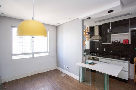 Apartamento à venda com 44m², 2 quartos e 1 vagaSala