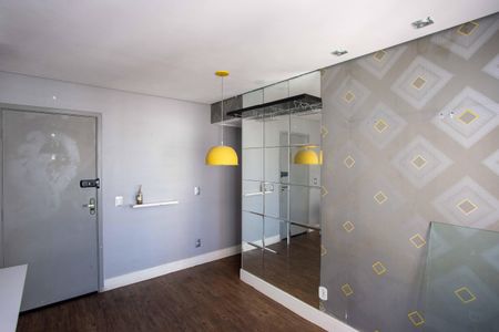 Sala de apartamento à venda com 2 quartos, 44m² em Canhema, Diadema
