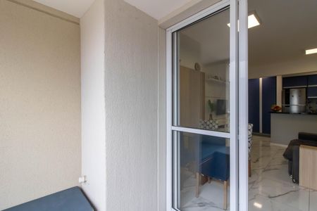 Sacada de apartamento à venda com 2 quartos, 54m² em Vila Galvão, Guarulhos
