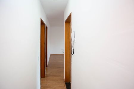 Apartamento à venda com 60m², 2 quartos e 1 vagaCorredor