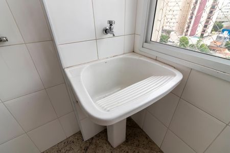 Apartamento à venda com 130m², 3 quartos e 3 vagasÁrea de Serviço