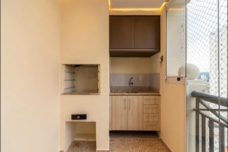 Apartamento à venda com 130m², 3 quartos e 3 vagasVaranda Gourmet