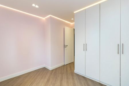 Apartamento à venda com 130m², 3 quartos e 3 vagasSuíte 2