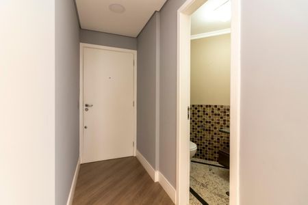 Apartamento à venda com 130m², 3 quartos e 3 vagasCorredor de Entrada