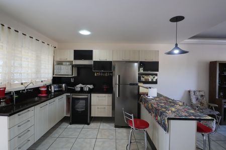 Casa à venda com 201m², 3 quartos e 3 vagasCozinha