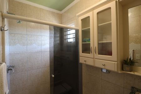 Casa à venda com 201m², 3 quartos e 3 vagasBanheiro