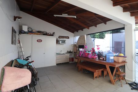 Casa à venda com 201m², 3 quartos e 3 vagasÁrea comum - Churrasqueira