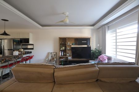 Casa à venda com 201m², 3 quartos e 3 vagasSala 1