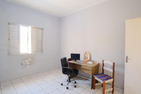 Casa para alugar com 150m², 3 quartos e 1 vagaQuarto 1