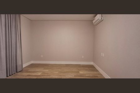 Casa de condomínio para alugar com 545m², 3 quartos e 4 vagasQuarto 2