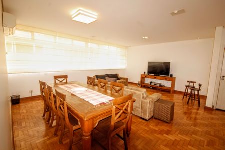 Apartamento à venda com 160m², 4 quartos e 2 vagassala