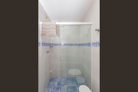 Casa para alugar com 320m², 5 quartos e 6 vagasBanheiro da Garagem