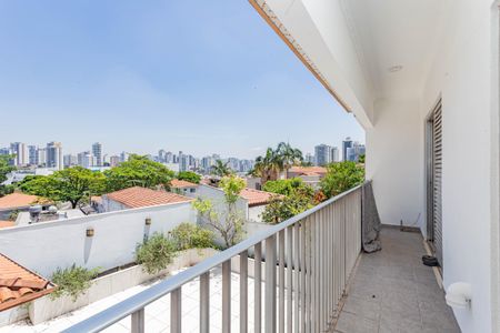 Casa para alugar com 320m², 5 quartos e 6 vagasVaranda