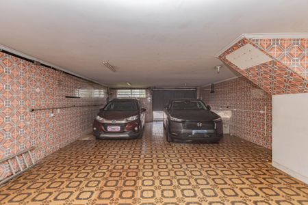Casa para alugar com 320m², 5 quartos e 6 vagasGaragem