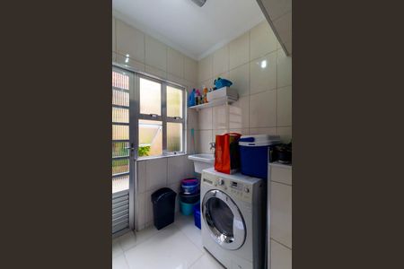 Casa à venda com 63m², 2 quartos e 1 vaga Casa à venda com 63m², 2 quartos e 1 vagaÁrea de Serviço