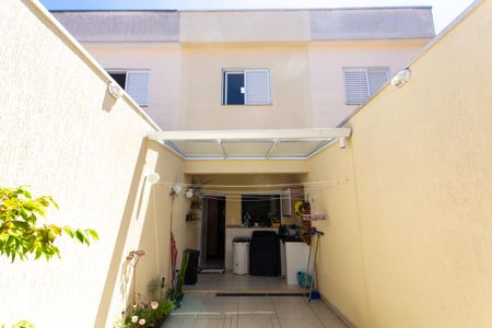 Casa à venda com 140m², 3 quartos e 2 vagas Casa à venda com 140m², 3 quartos e 2 vagasÁrea Externa
