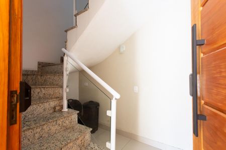 Casa à venda com 140m², 3 quartos e 2 vagas Casa à venda com 140m², 3 quartos e 2 vagasEntrada