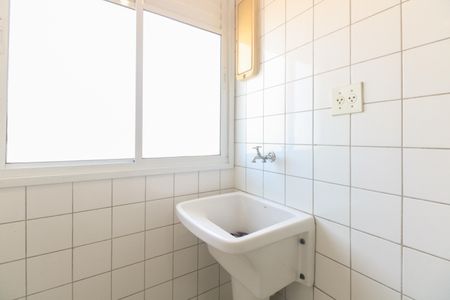 Apartamento à venda com 47m², 2 quartos e 1 vagaÁrea de Serviço 