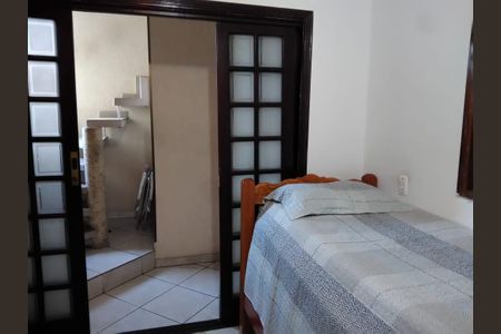 Casa à venda com 225m², 4 quartos e 3 vagas