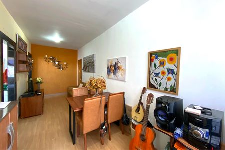 Sala de apartamento à venda com 1 quarto, 45m² em Colégio Batista, Belo Horizonte