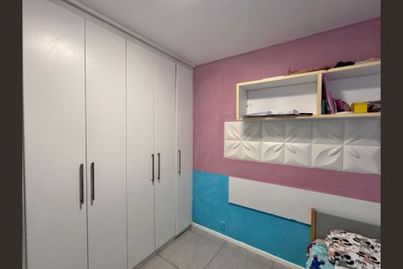 Apartamento à venda com 99m², 3 quartos e 2 vagas Apartamento à venda com 99m², 3 quartos e 2 vagasQuarto