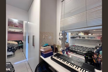 Apartamento à venda com 99m², 3 quartos e 2 vagas Apartamento à venda com 99m², 3 quartos e 2 vagasSuíte 2