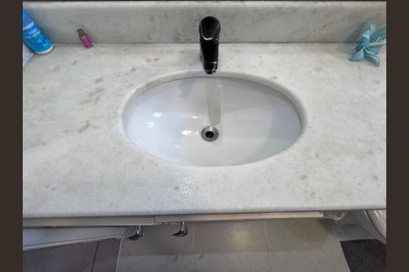 Apartamento à venda com 99m², 3 quartos e 2 vagas Apartamento à venda com 99m², 3 quartos e 2 vagasSuíte 1 - Banheiro