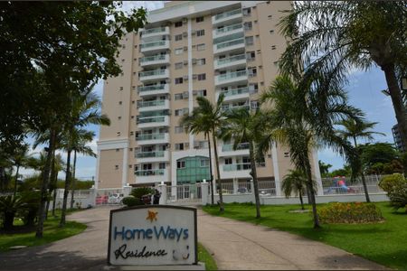 Apartamento à venda com 99m², 3 quartos e 2 vagas Apartamento à venda com 99m², 3 quartos e 2 vagasFachada