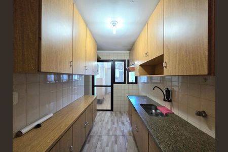 Apartamento à venda com 76m², 3 quartos e 1 vaga Apartamento à venda com 76m², 3 quartos e 1 vagaCozinha