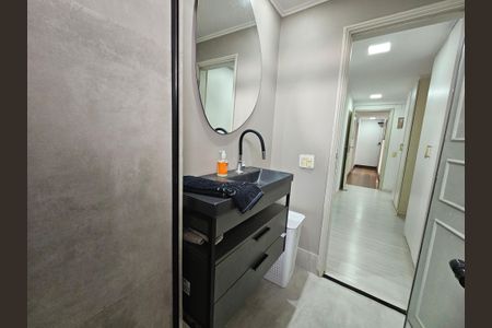 Apartamento à venda com 200m², 4 quartos e 2 vagasBanheiro